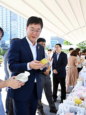  [회원] 안산지역과 의정부지역 장애인생산품 판매,전시(이지은 원장, 박미선 원장) 